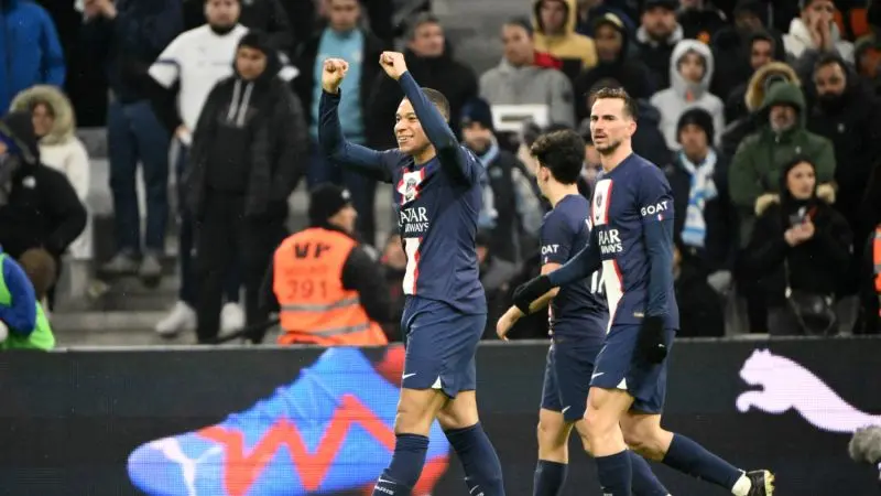 PSG đấu với Marseille - Trận cầu có tính chất ''6 điểm''